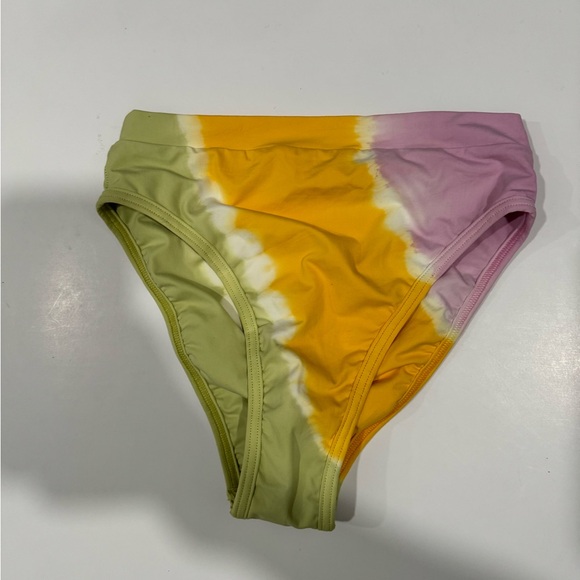 L*Space Diagonal Sunburst Tie Dye Frenchi Bitsy Bikini Bottom - Picture 3 of 6